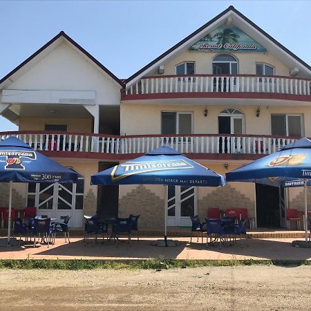 Motel California Martinesti  Екстериор снимка